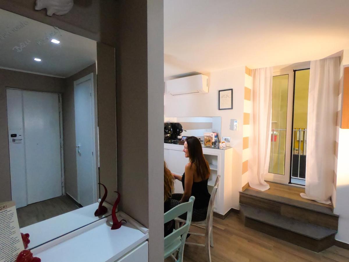 那不勒斯Blumon House公寓 外观 照片