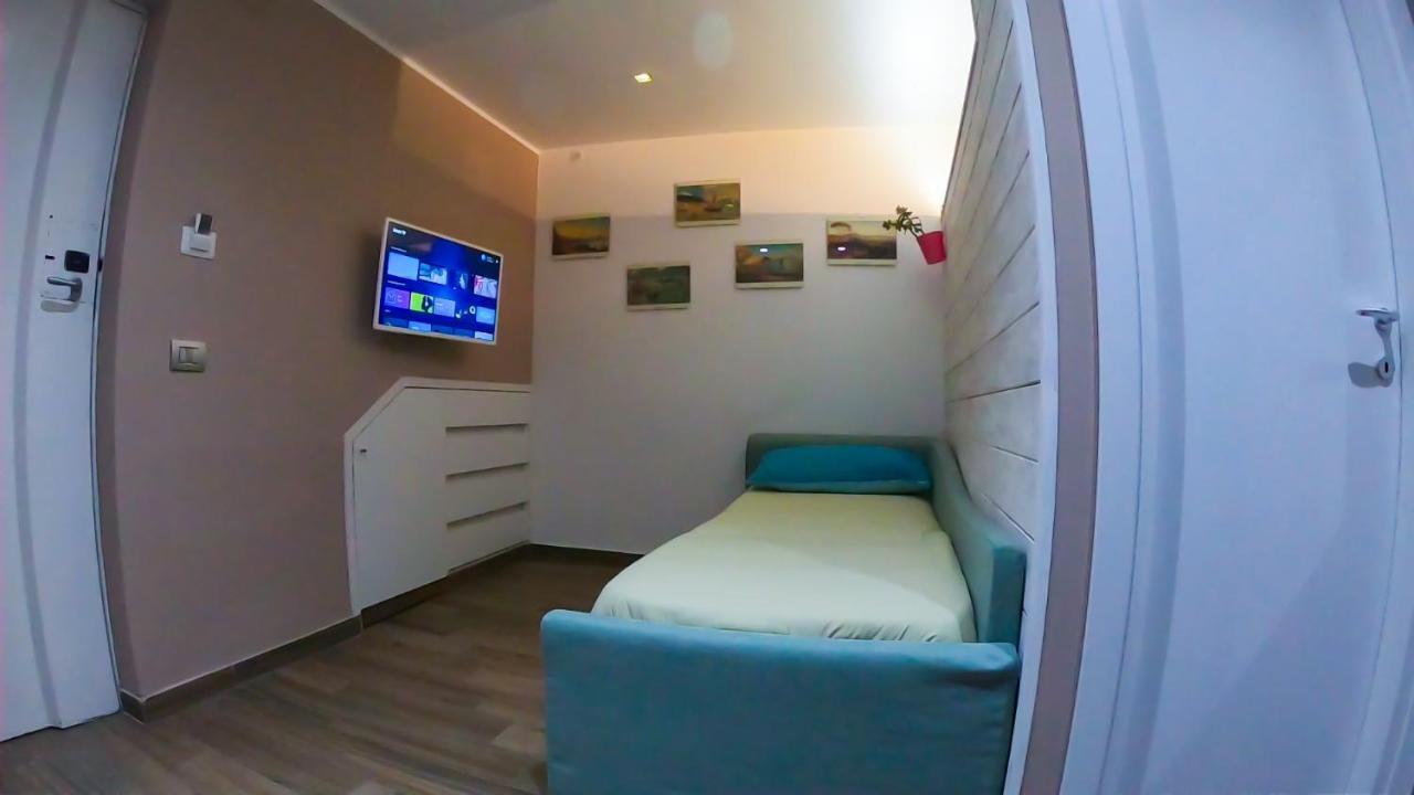 那不勒斯Blumon House公寓 外观 照片