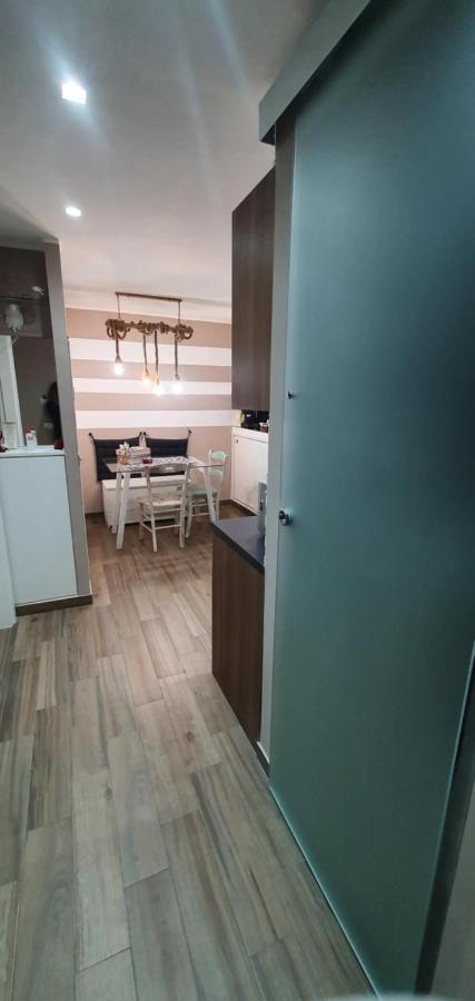 那不勒斯Blumon House公寓 外观 照片